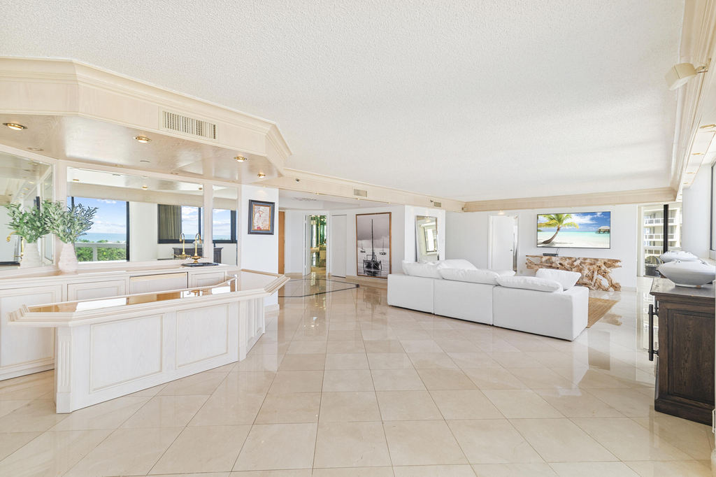 20185 E Country Club Drive - Photo 20