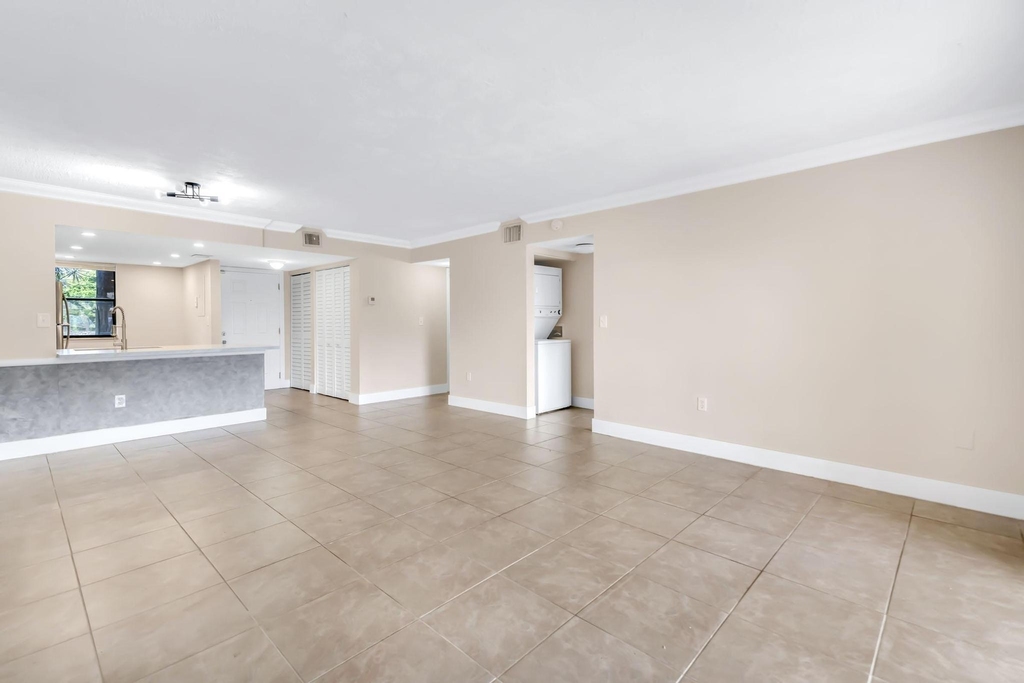 5200 Nw 31st Avenue - Photo 4