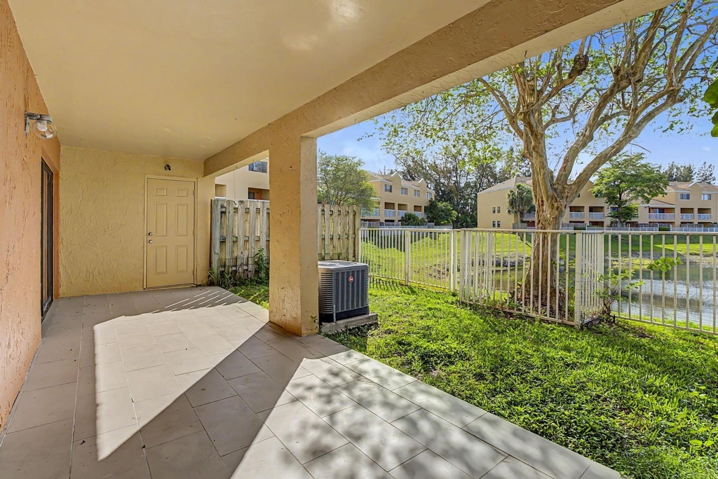 5200 Nw 31st Avenue - Photo 31