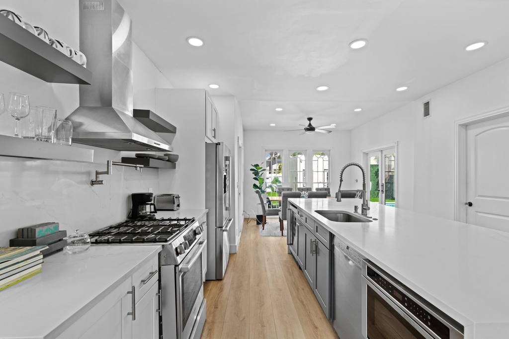 419 30th Street - Photo 6