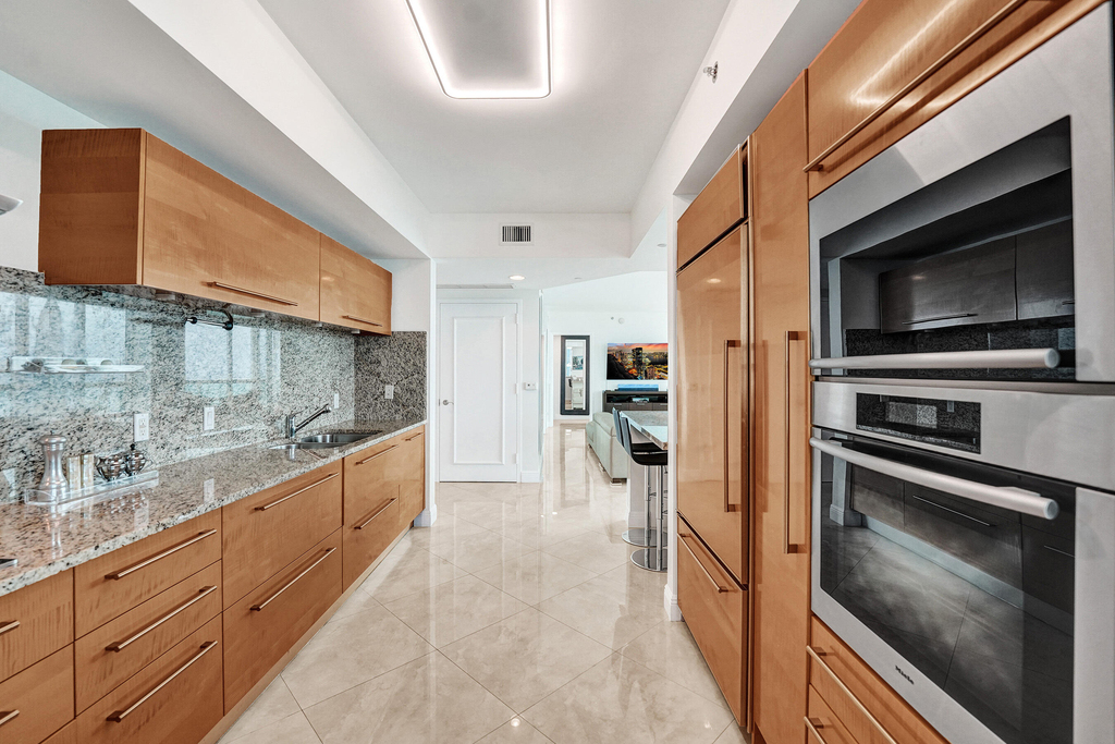 101 S Fort Lauderdale Beach Boulevard - Photo 15