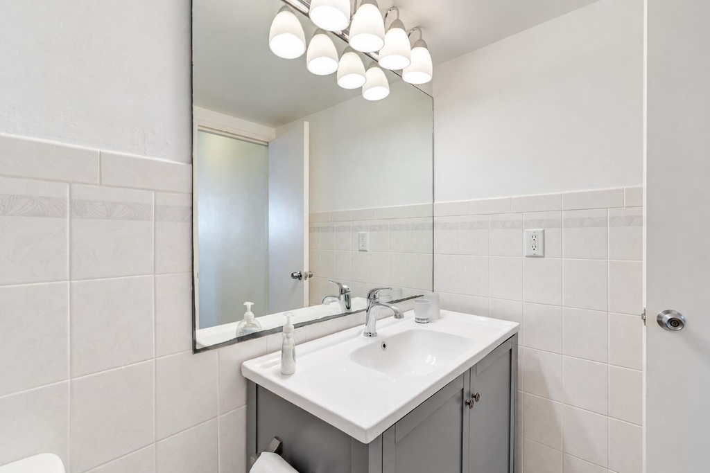 4250 Galt Ocean Drive - Photo 19