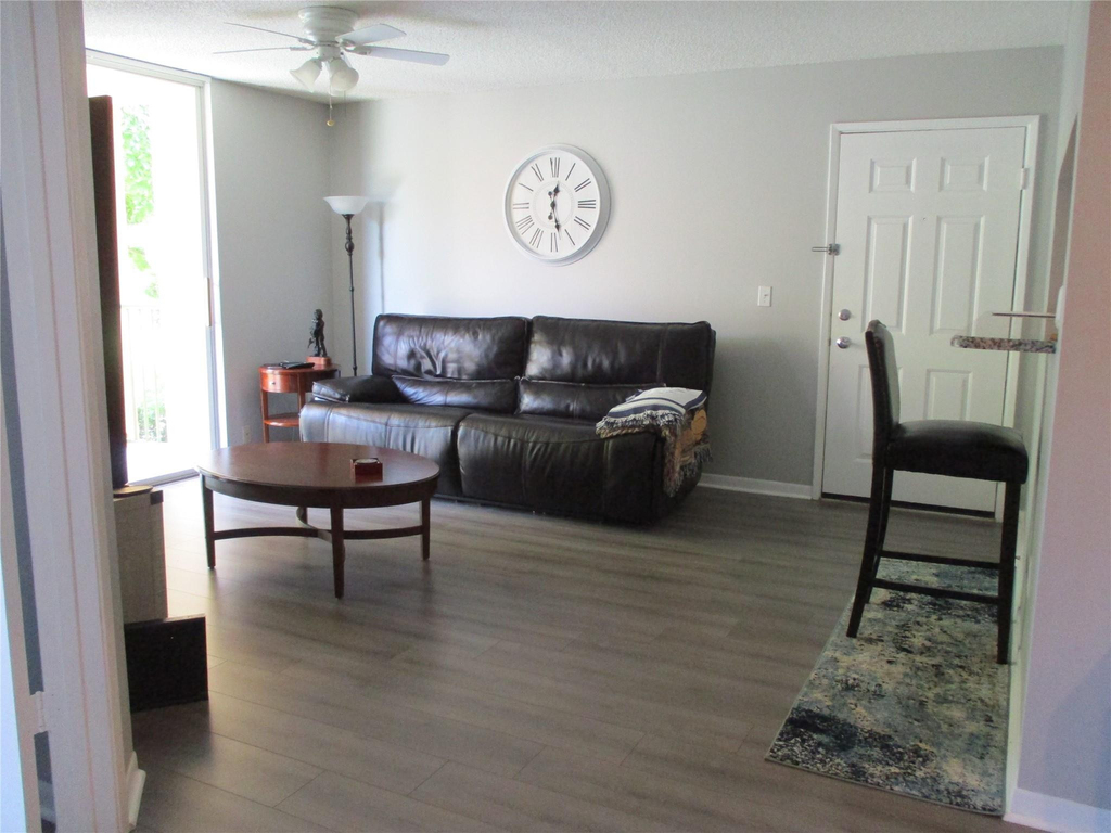 123 Yacht Club Way - Photo 4