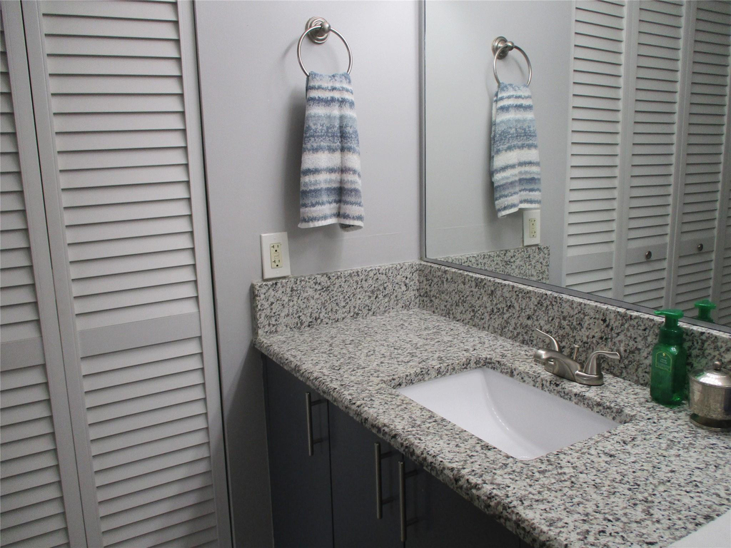 123 Yacht Club Way - Photo 15