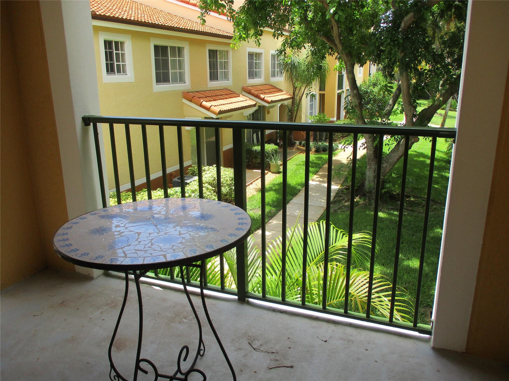 123 Yacht Club Way - Photo 18