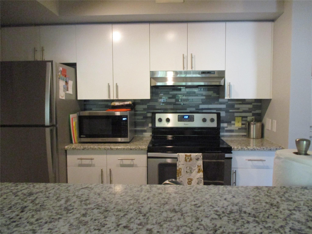 123 Yacht Club Way - Photo 2
