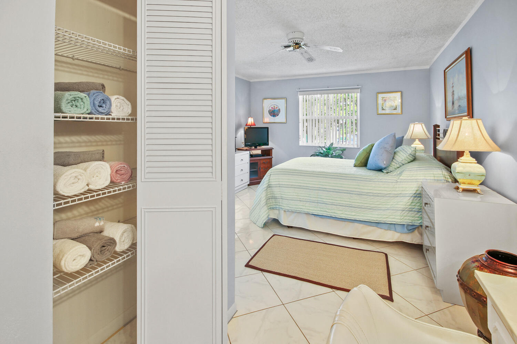 1001 Flame Vine Avenue - Photo 15