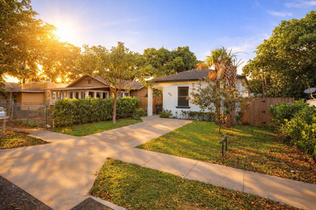 633 55th Street - Photo 1