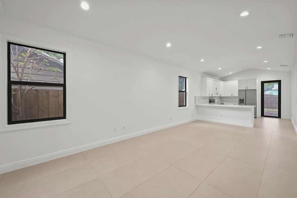 633 55th Street - Photo 6