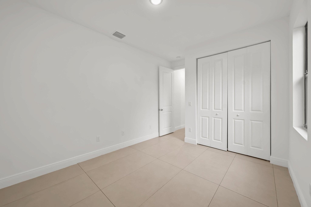 633 55th Street - Photo 17