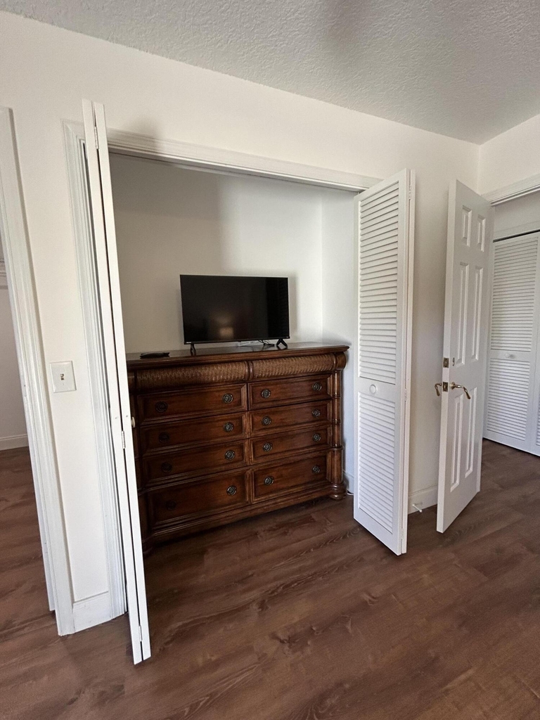 13383 Bedford Mews Court - Photo 6