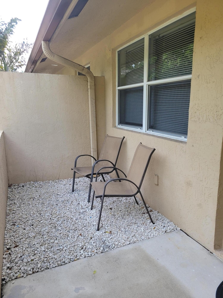2227 Monroe Street - Photo 5