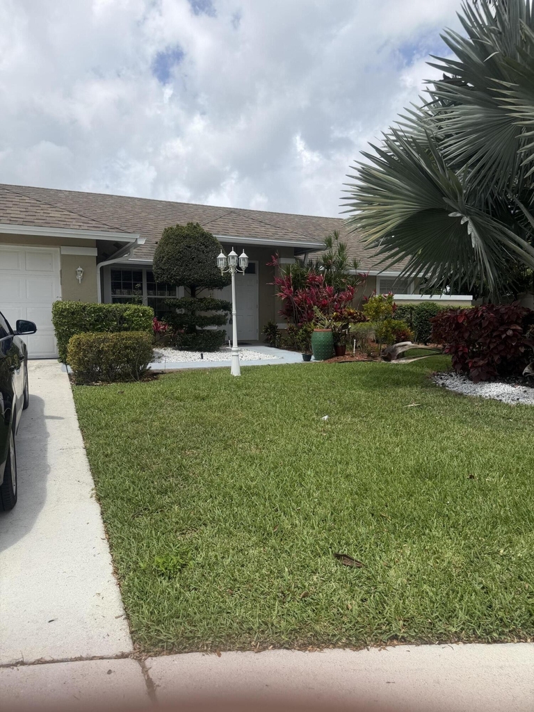 1401 Hideaway Bend - Photo 0