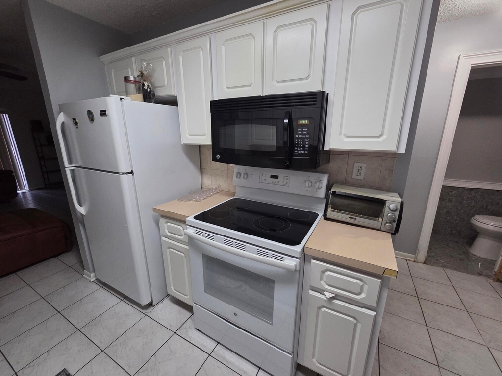 1351 Nw 94th Way - Photo 23