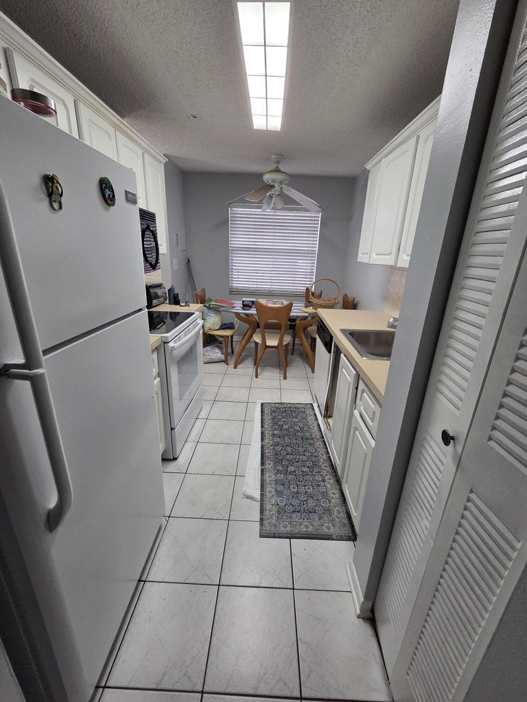 1351 Nw 94th Way - Photo 18