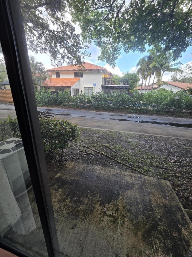 1351 Nw 94th Way - Photo 16