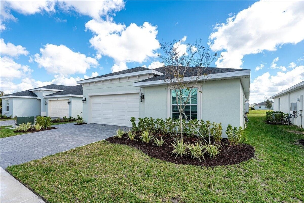 6331 Windwood Way - Photo 0