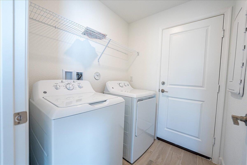 6331 Windwood Way - Photo 20