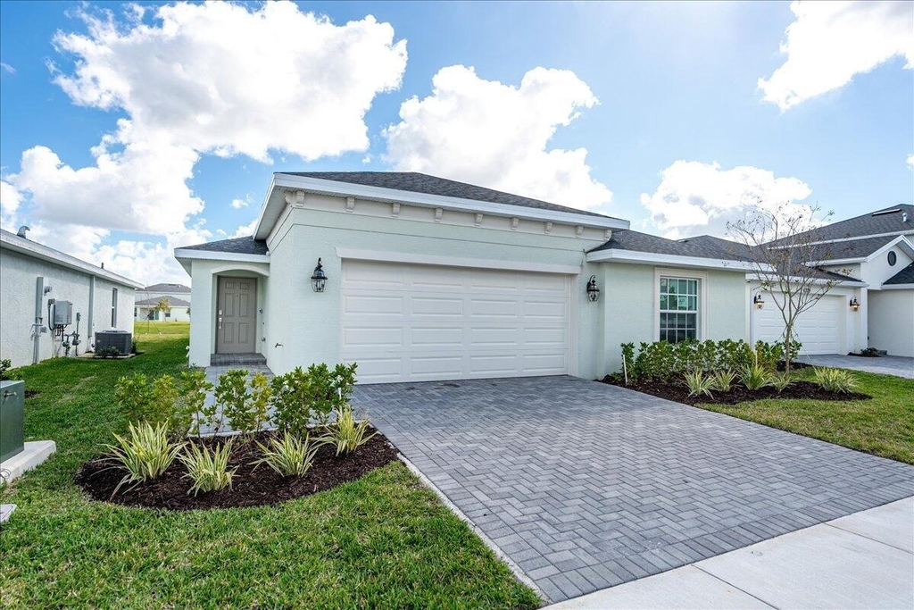 6331 Windwood Way - Photo 2