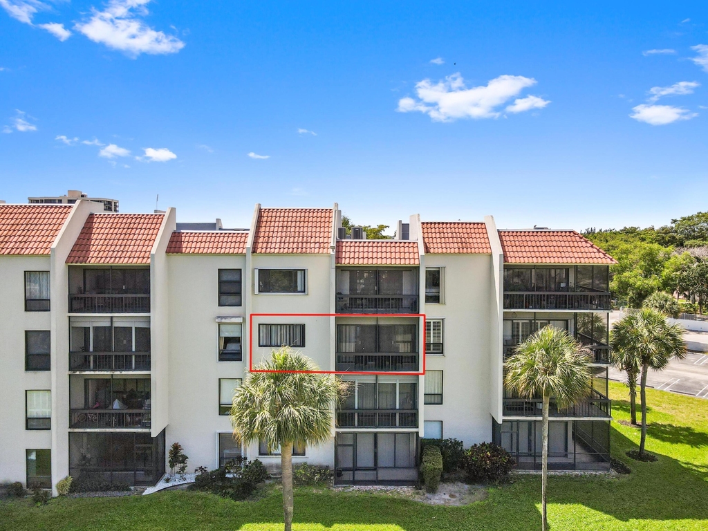 2500 Presidential Way - Photo 2