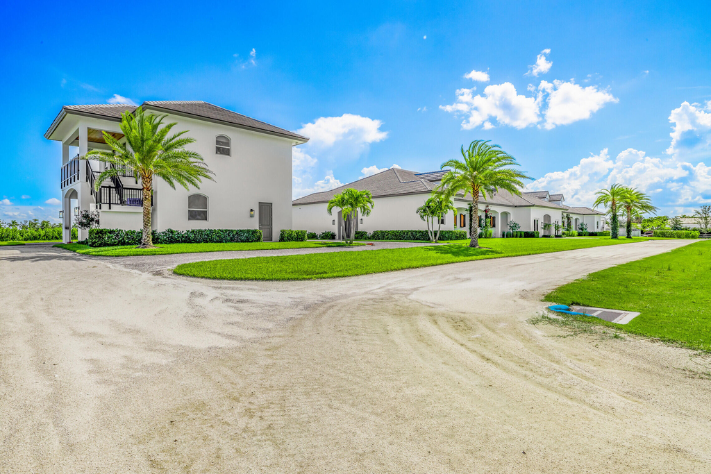 5181 Lasso Way - Photo 28