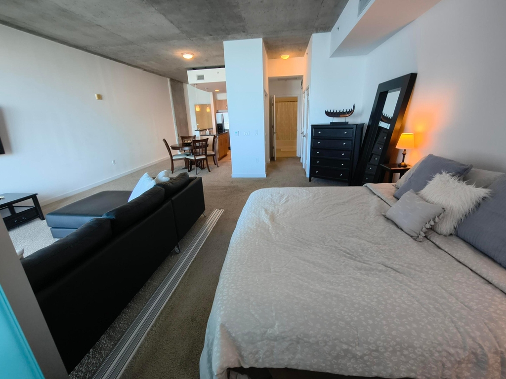 300 S Australian Avenue - Photo 28
