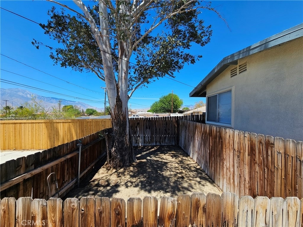 66051 3rd - Photo 9
