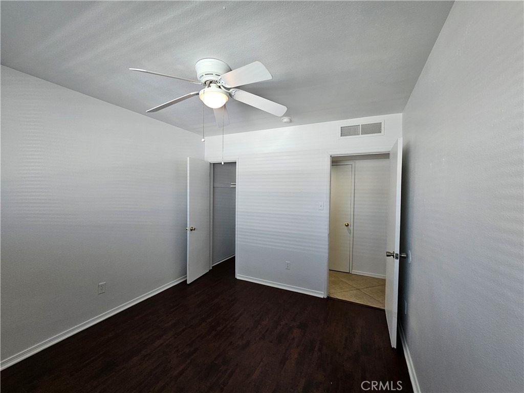 66051 3rd - Photo 6