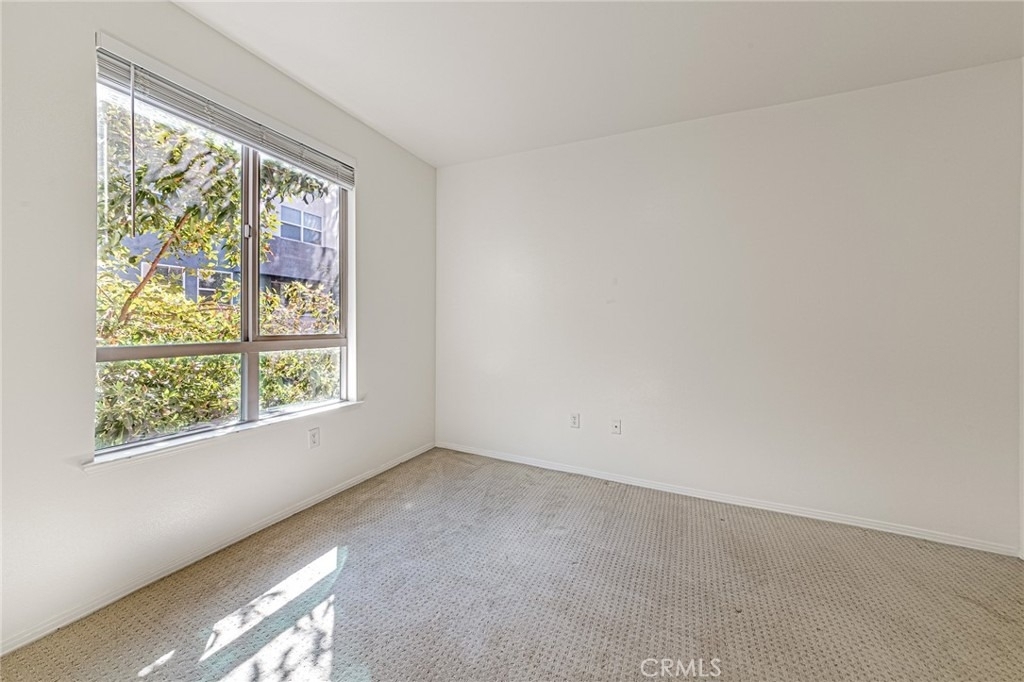 100 S Alameda - Photo 20