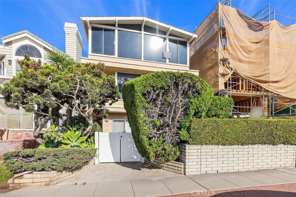 2512 Ocean Boulevard - Photo 0
