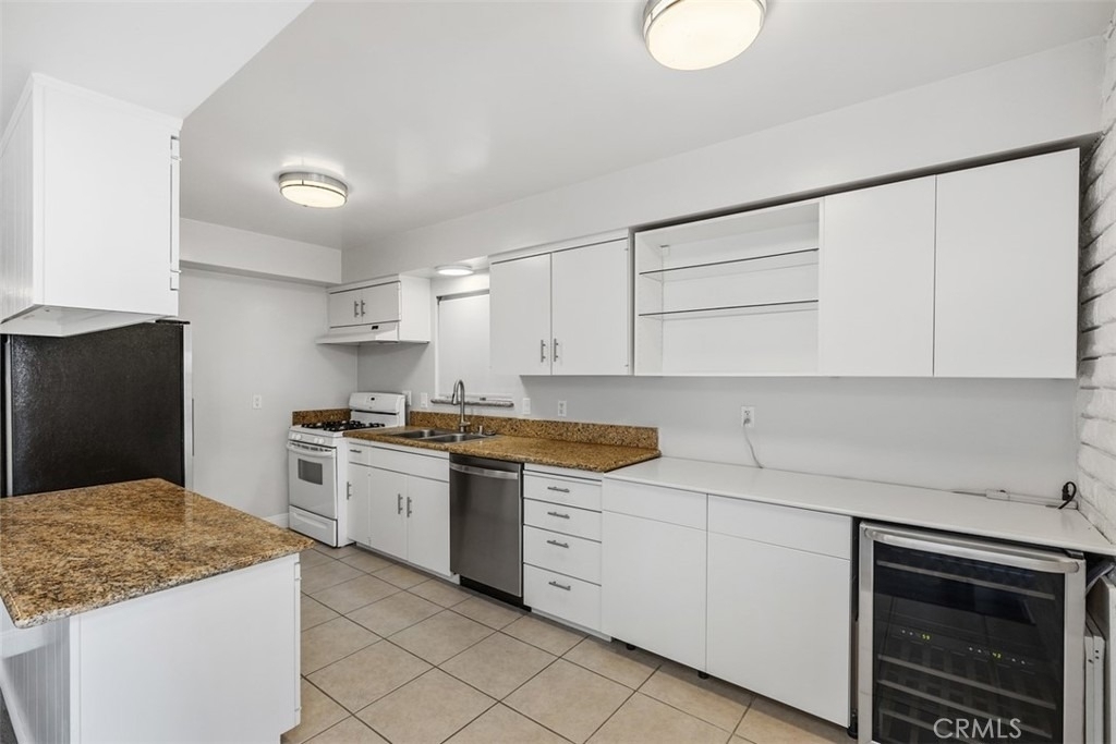 2512 Ocean Boulevard - Photo 4