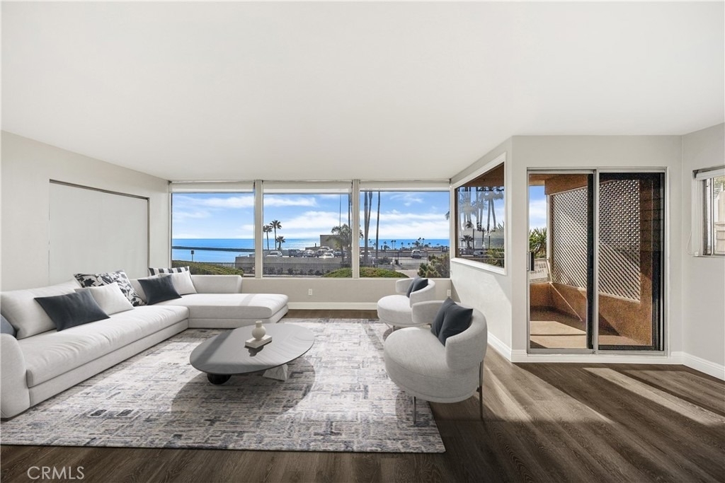 2512 Ocean Boulevard - Photo 2