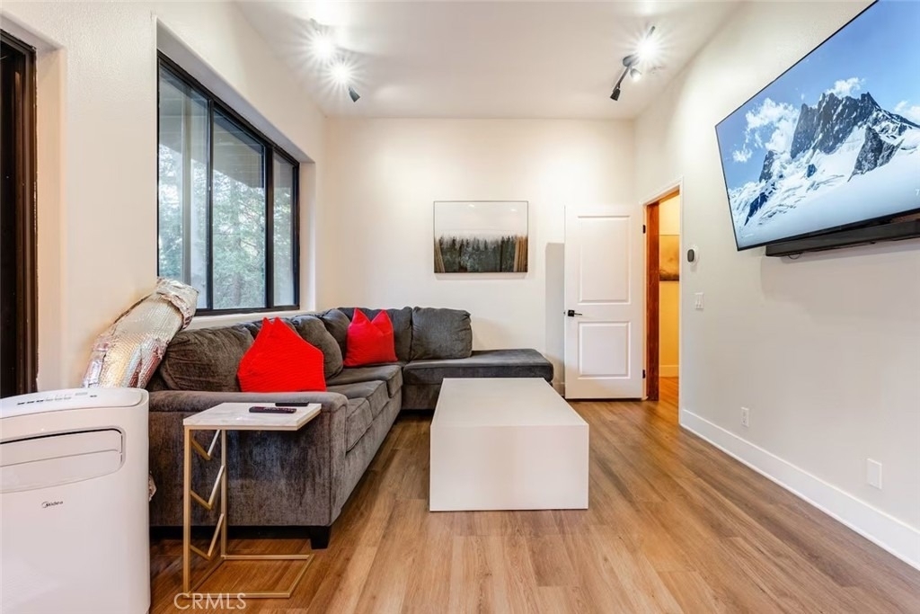 24656 Bernard - Photo 42