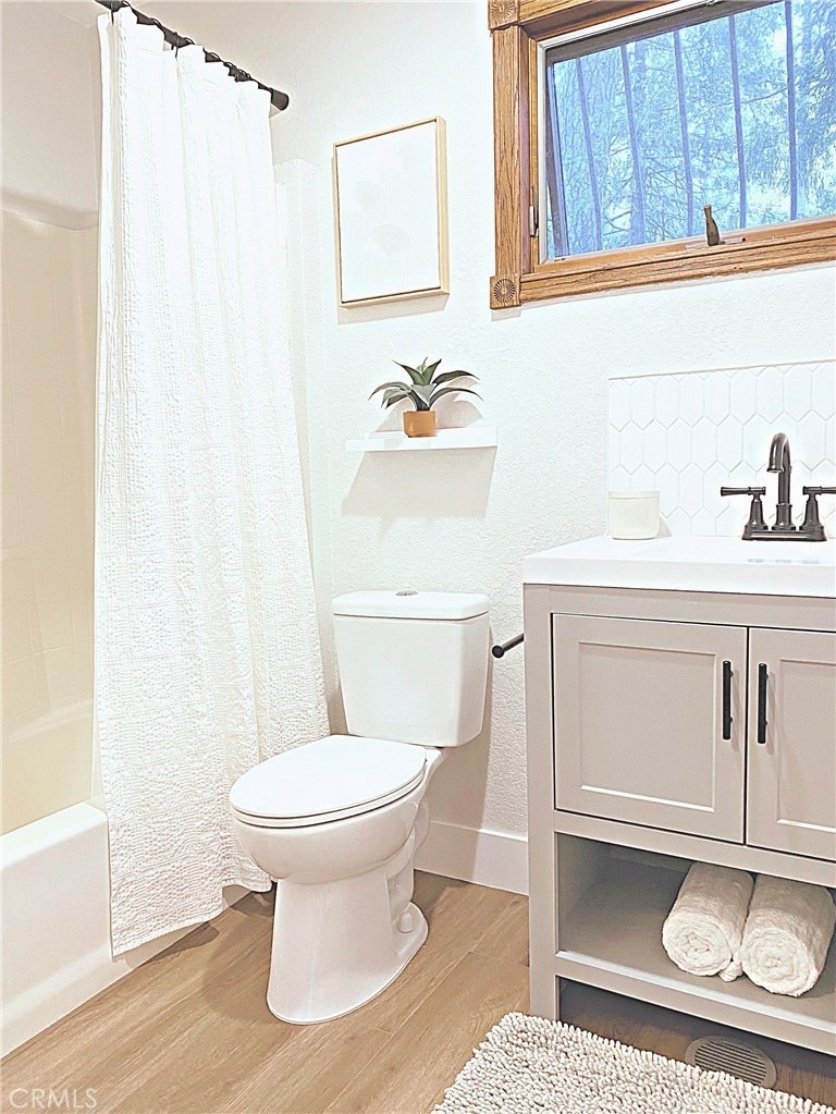 24656 Bernard - Photo 25