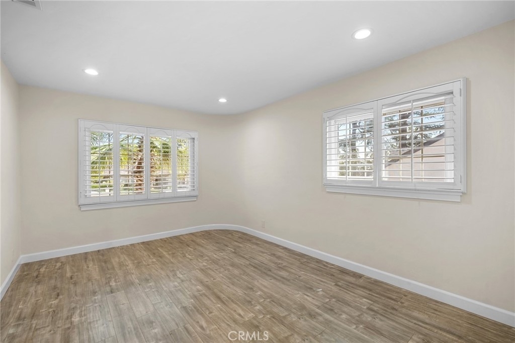 1635 Grandview Avenue - Photo 8