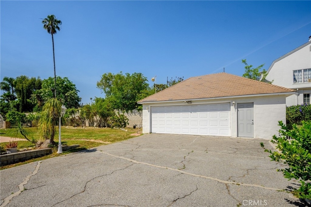 1635 Grandview Avenue - Photo 28