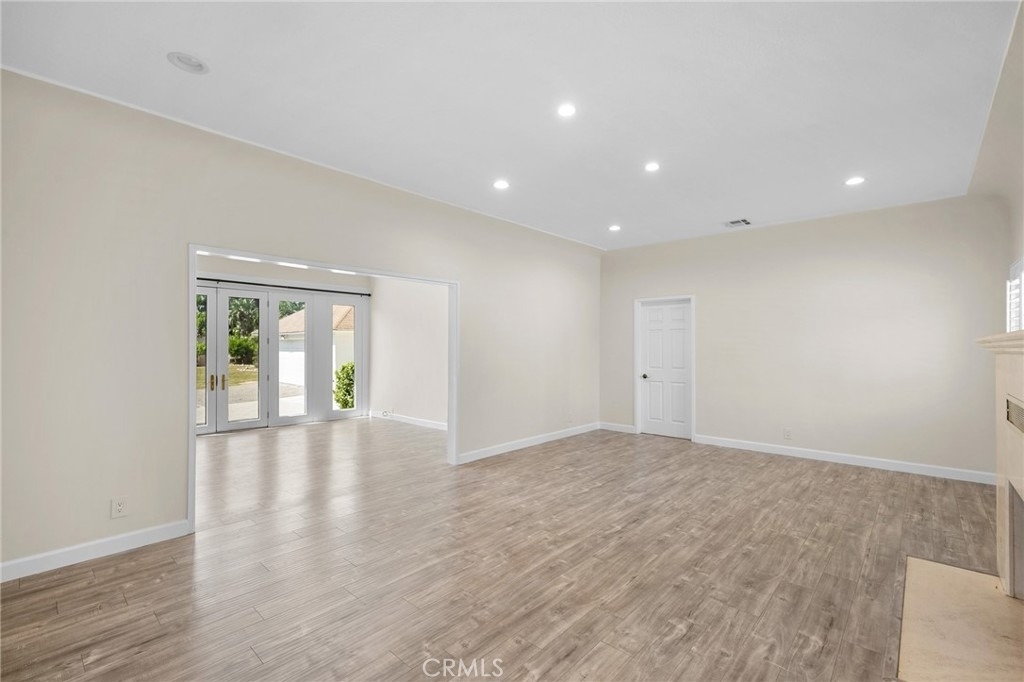 1635 Grandview Avenue - Photo 4