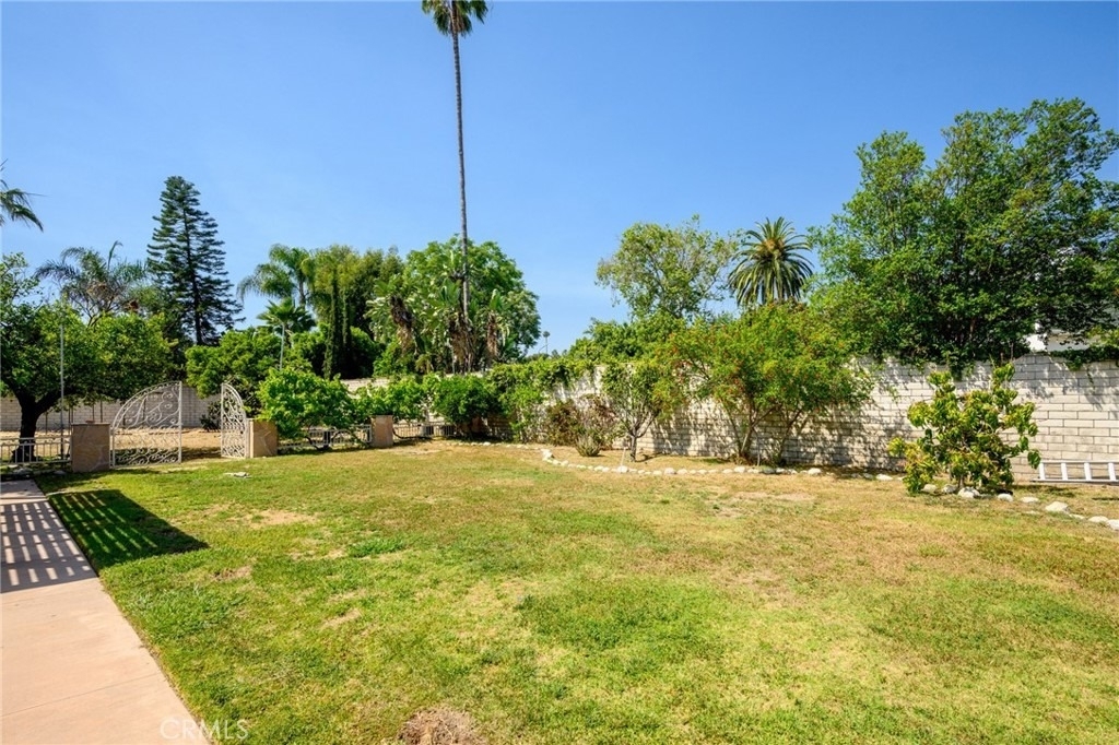 1635 Grandview Avenue - Photo 30