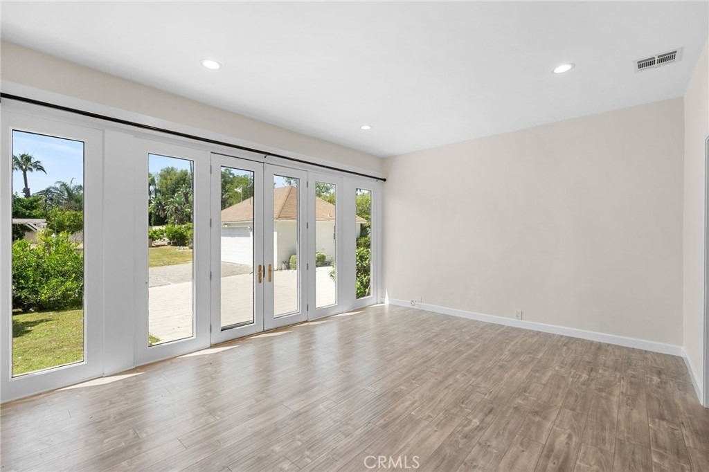 1635 Grandview Avenue - Photo 11