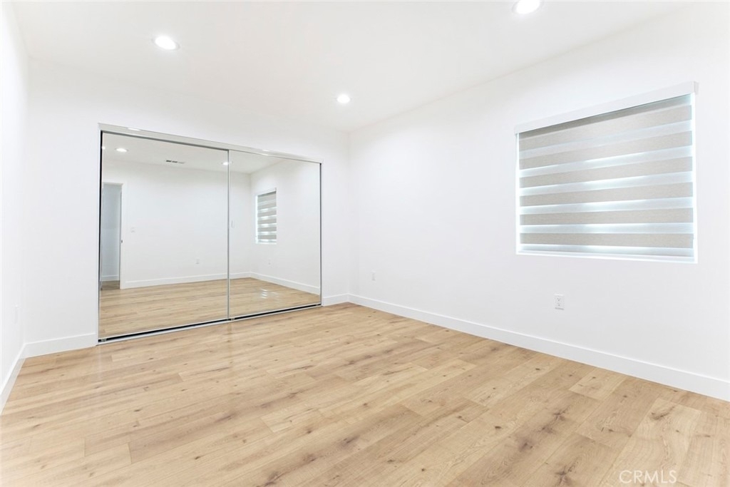 12340 Lull Street - Photo 24