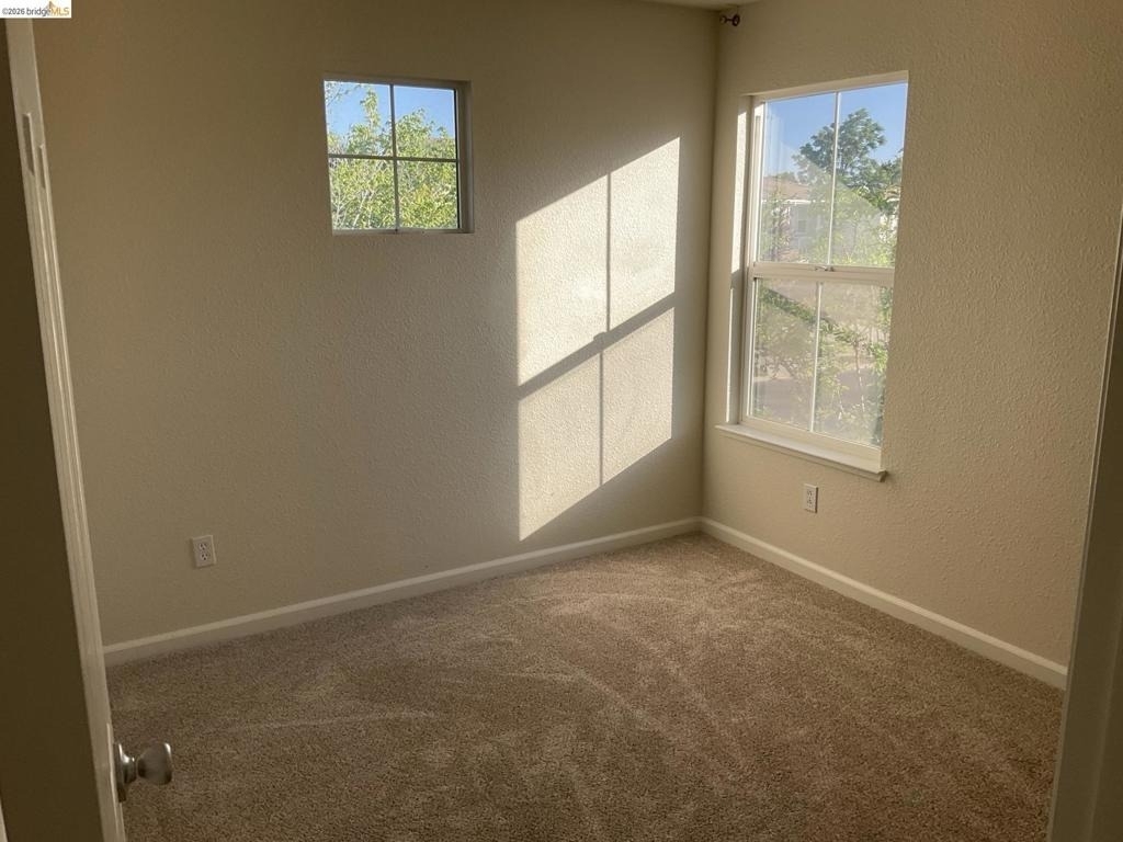 1360 Tiffany Drive - Photo 14