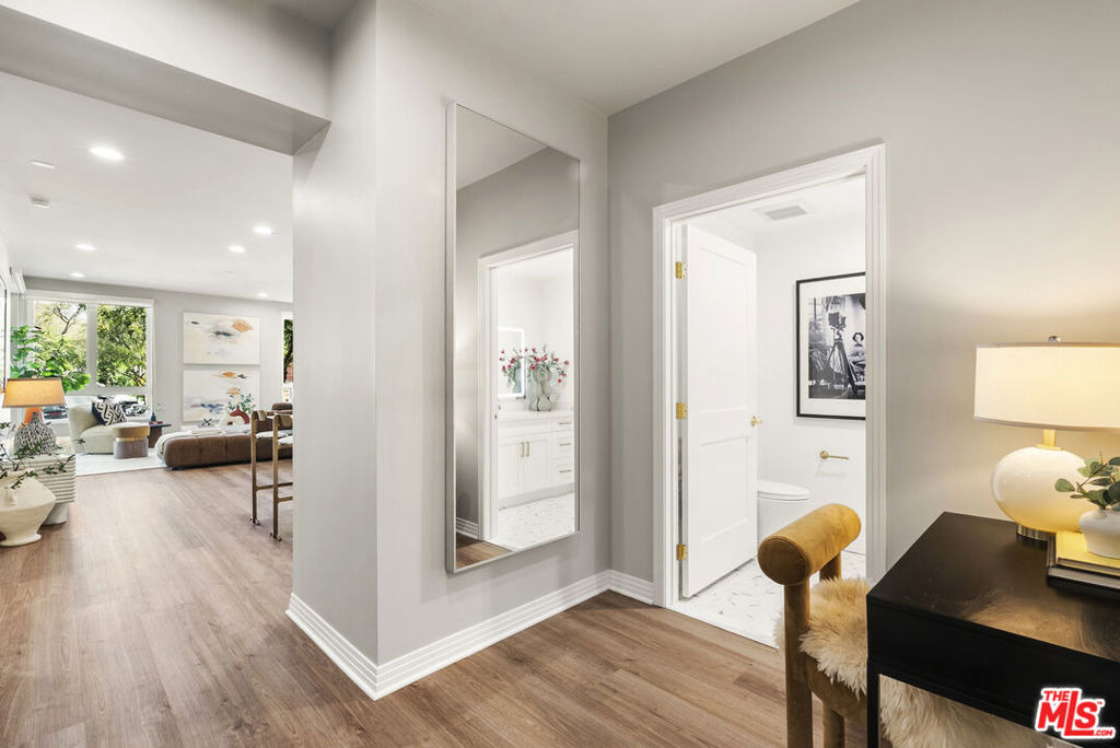 7428 Santa Monica Boulevard - Photo 3