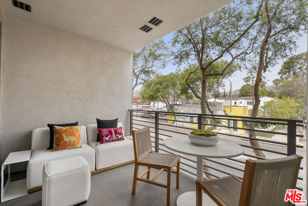 7428 Santa Monica Boulevard - Photo 8