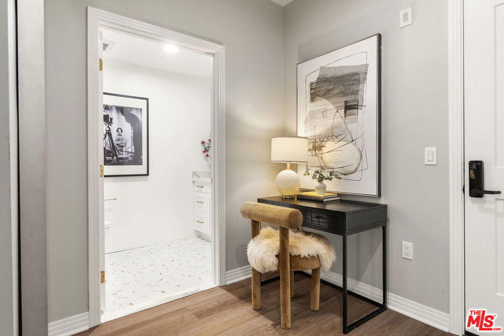 7428 Santa Monica Boulevard - Photo 18