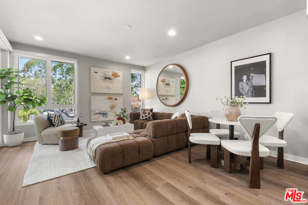 7428 Santa Monica Boulevard - Photo 5
