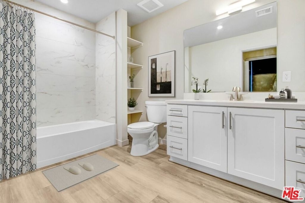2847 Leeward Avenue - Photo 9