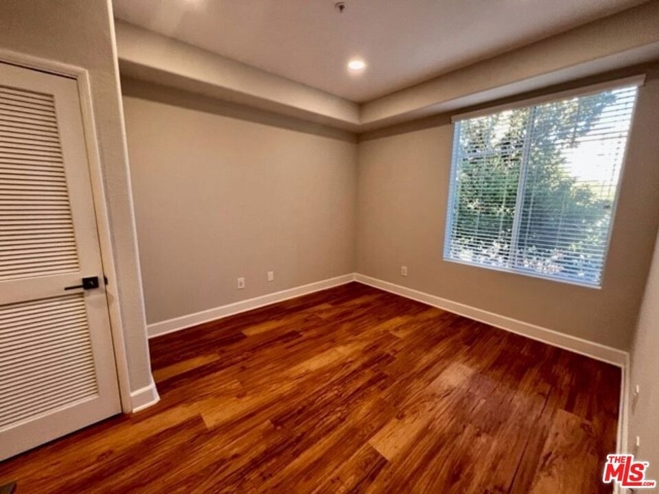 5553 W 6th Street - Photo 8
