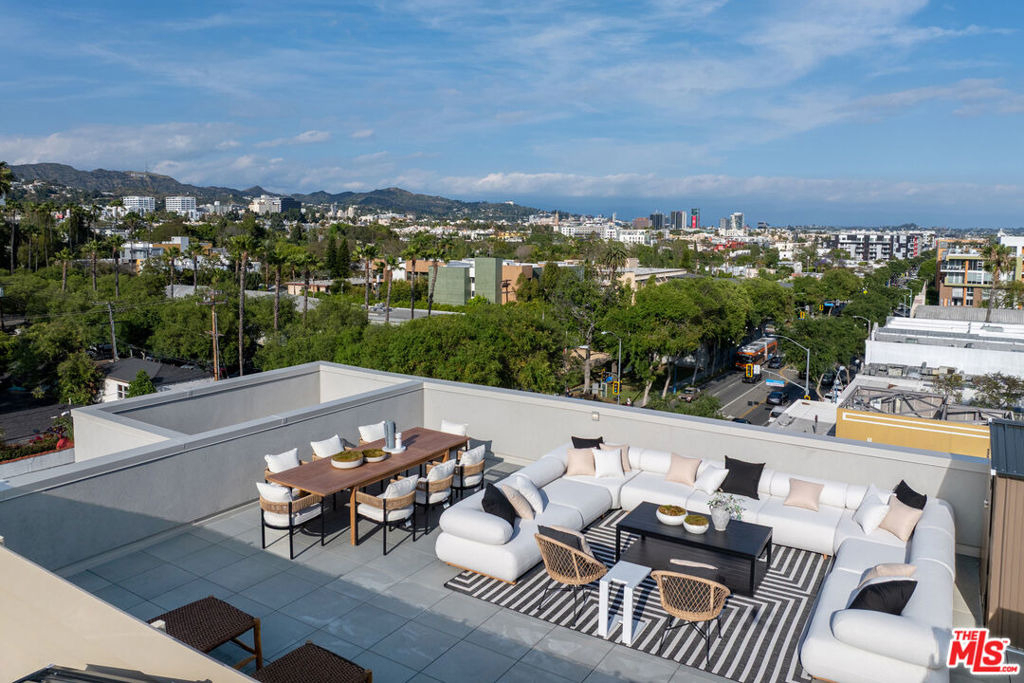 7428 Santa Monica Boulevard - Photo 18
