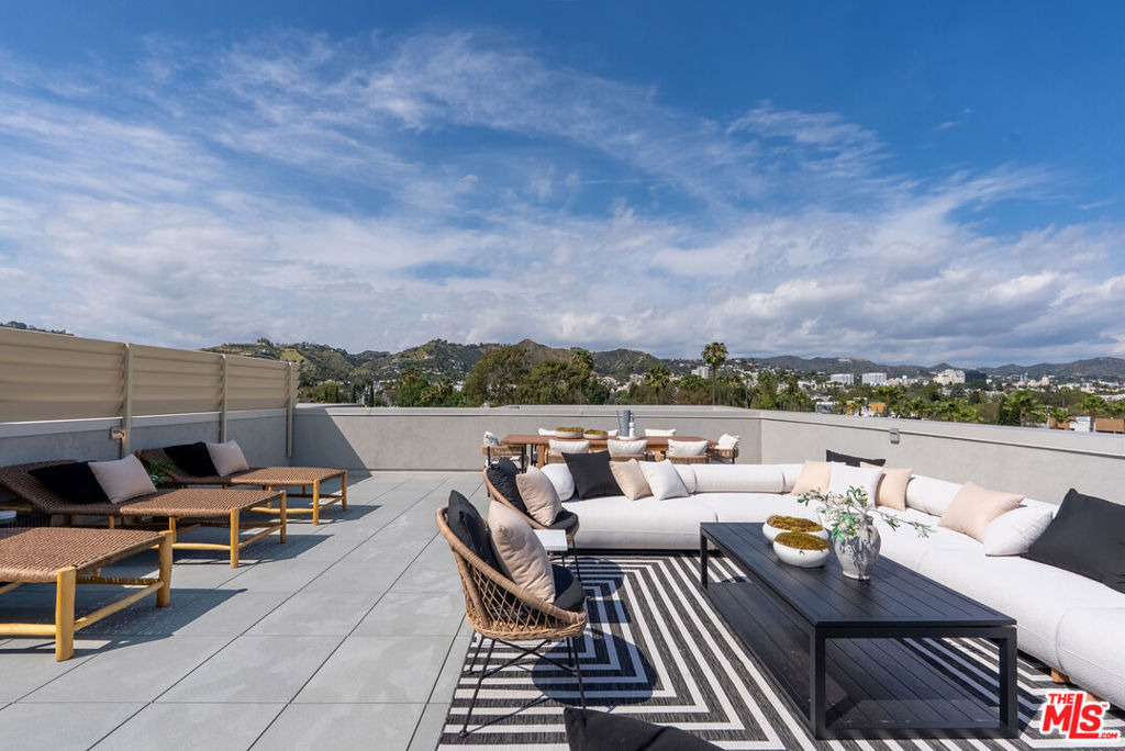 7428 Santa Monica Boulevard - Photo 17