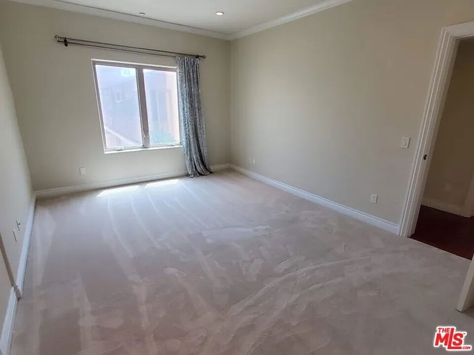 1135 S Shenandoah Street - Photo 30